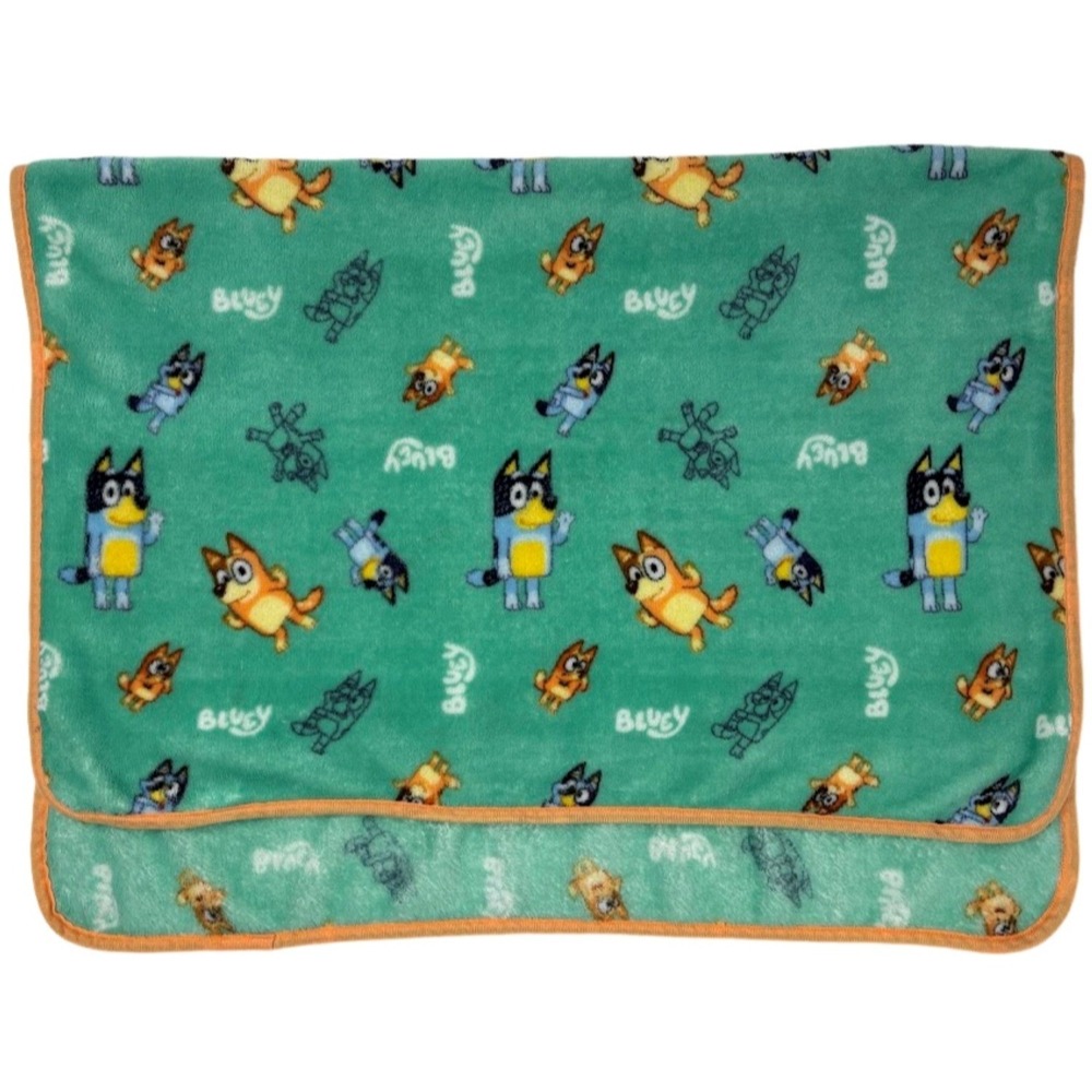 Bluey Bingo Bandit Character Fleece Blanket Green Kids Soft Throw Dog Baby - Picture 1 of 5